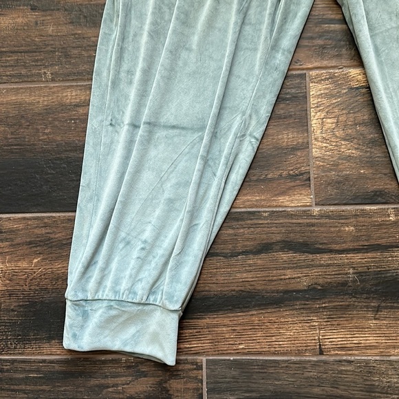 💖 Victoria’s Secret Jogger Sleep Pants with 2 Pockets - Picture 2 of 7